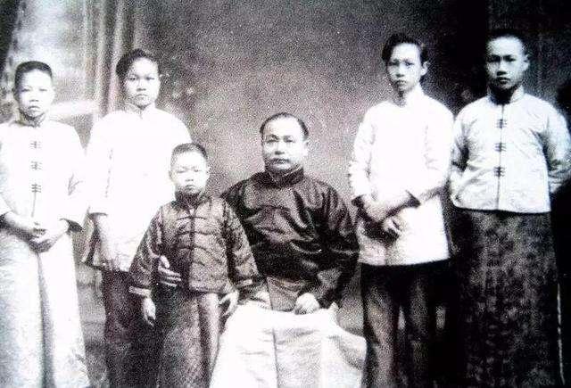 詹天佑谭菊珍结婚了吗,詹天佑与妻子