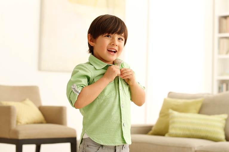 宝宝喝奶粉吐奶什么原因,宝宝喝奶粉吐奶的原因