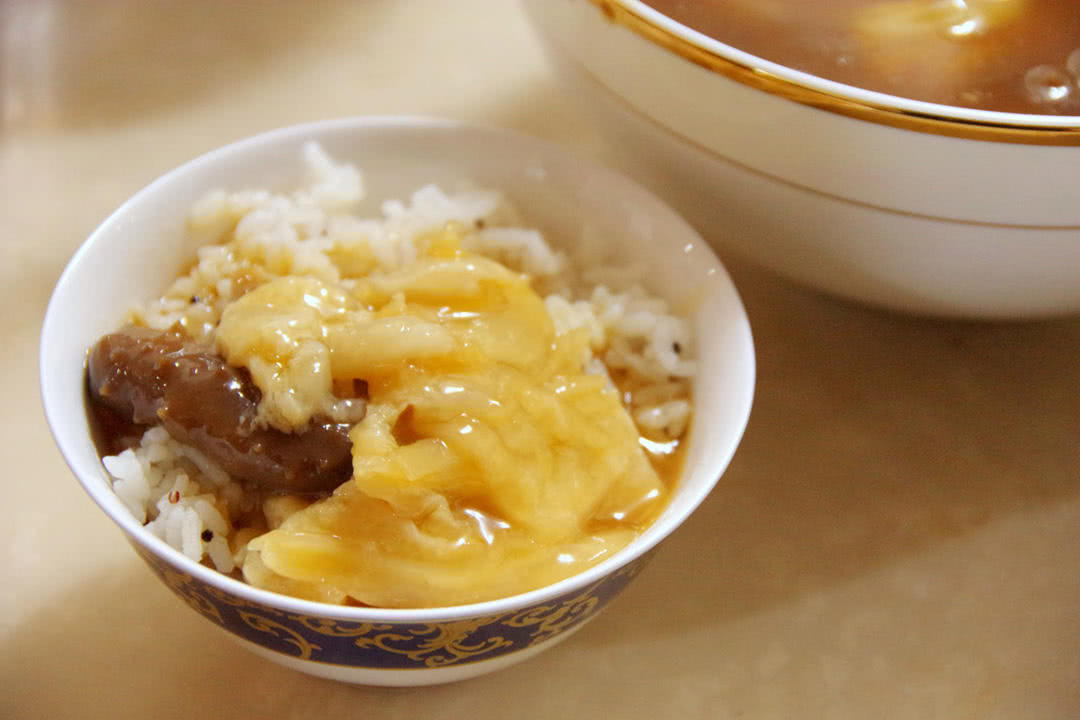 蚝油花菇焖花胶,正宗鲜炖花胶做法