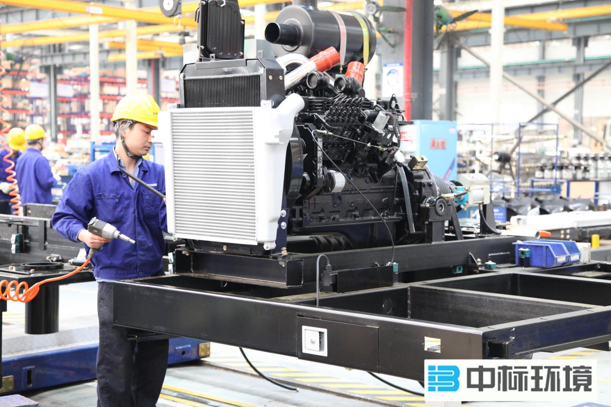 洒水车大吨位,洒水车载重更轻和更重的区别在哪