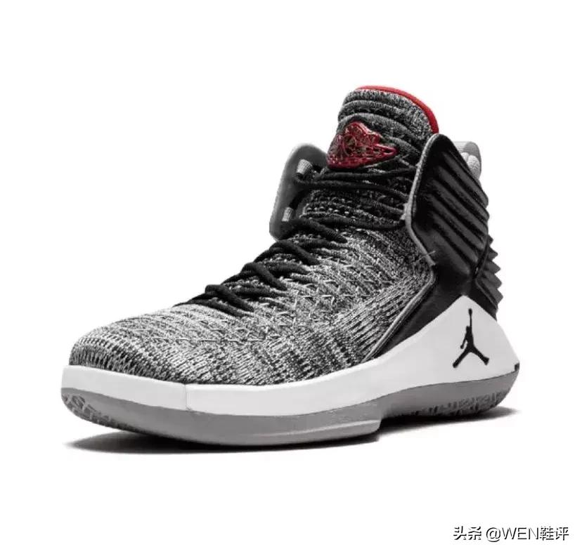 球鞋届的哥斯拉！全新鞋面科技+史上最大气垫会让它超越AJ34吗？