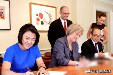 潘石屹给王石捐款了吗,王石回应捐赠企业股