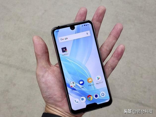 上美人尖+下刘海，打破常规夏普R2Compact发布：骁龙845/安卓9.0