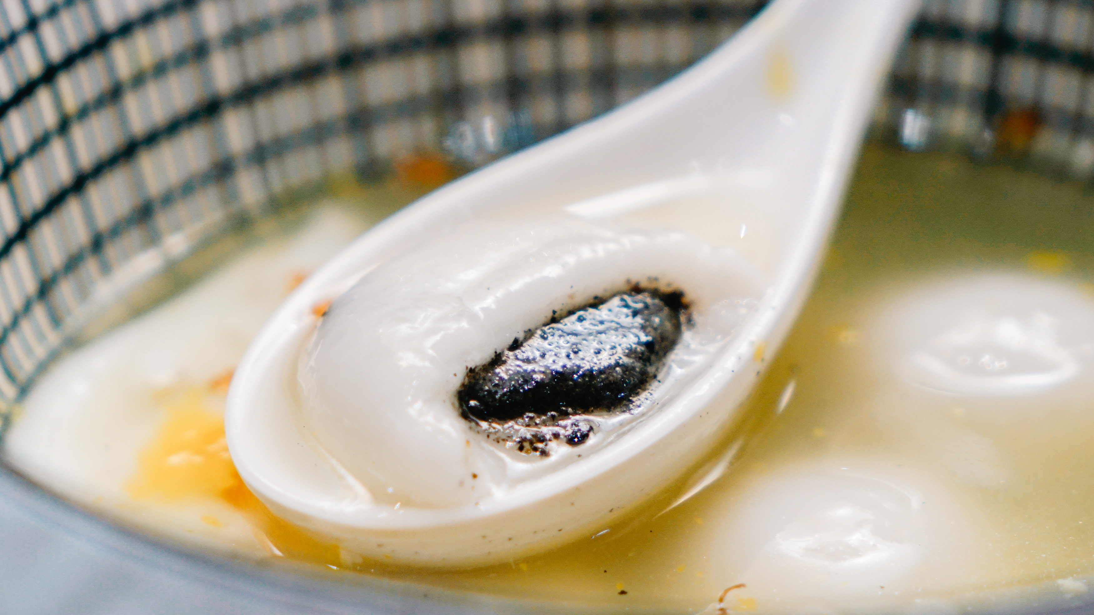 乌贼蛋的温州做法,温州空心油蛋的做法