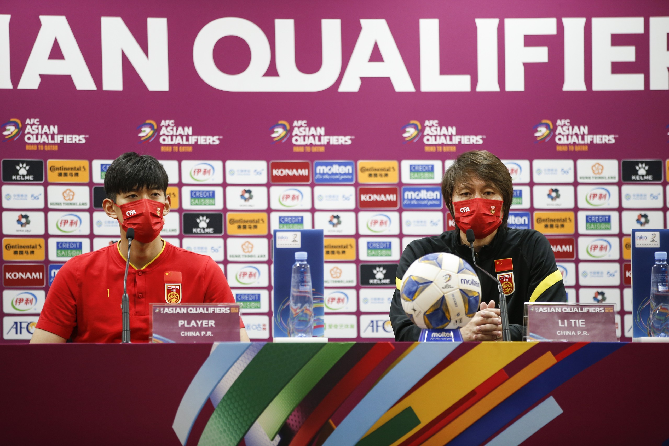 李铁赛后谈国足状态,李铁谈国足分组