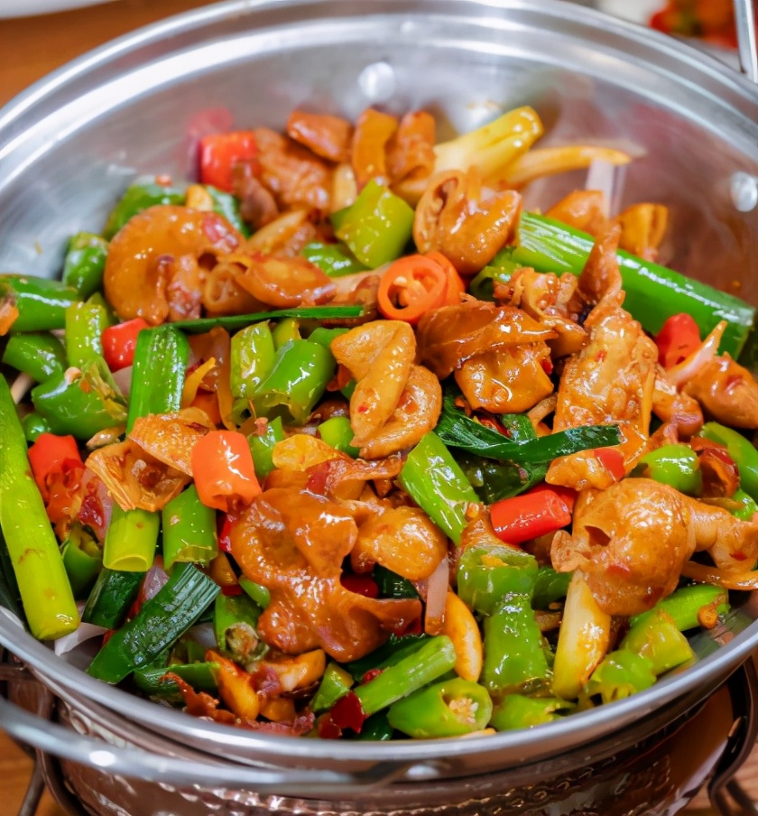 饭店员工透露饭店中最脏的4道菜,餐馆里最脏的4道菜