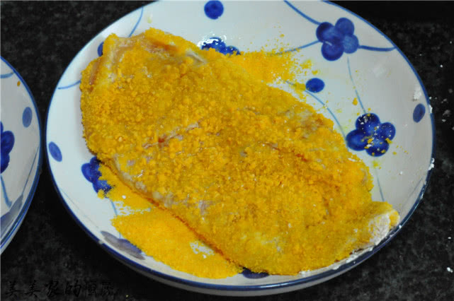 香酥炸鸡排酥脆又美味极为好吃,香酥炸鸡排的配方视频