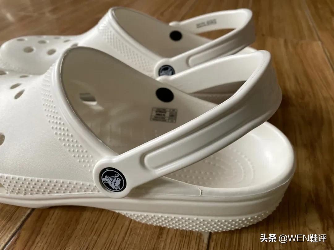 crocs老爹洞洞鞋杨幂设计款,厚底洞洞鞋crocs杨幂