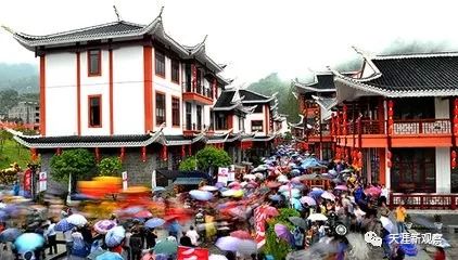 恩施四峡洞在哪里,恩施旅游住哪家酒店好