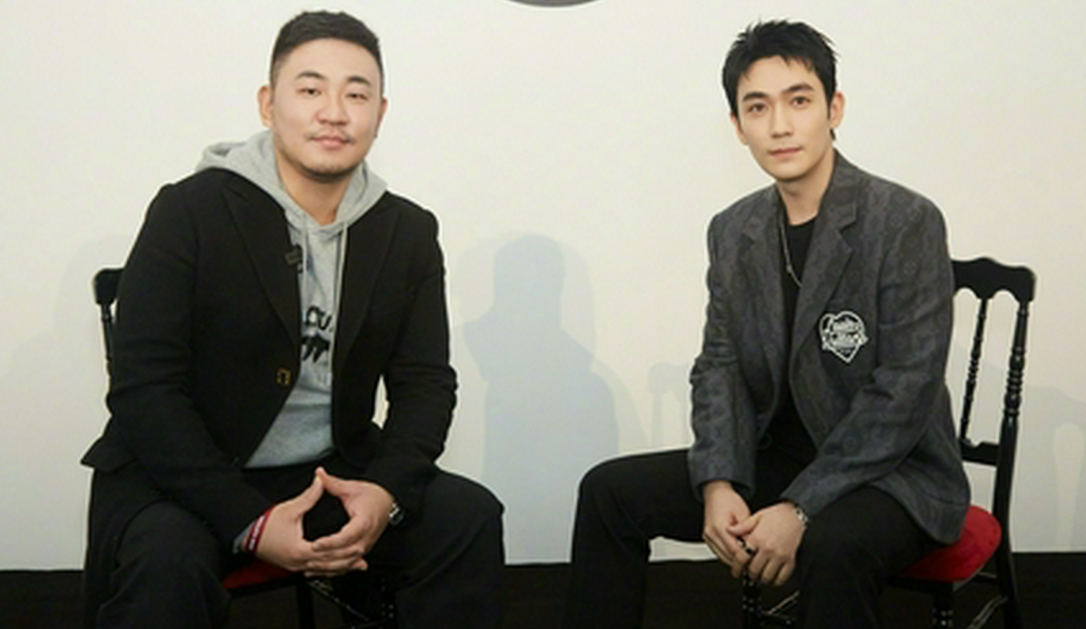 朱一龙没出名之前被冷落颁奖现场,朱一龙为什么抢压轴