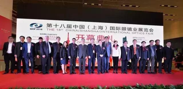 近几年眼镜行业为何走下坡路,眼镜行业怎么走出现在的局面