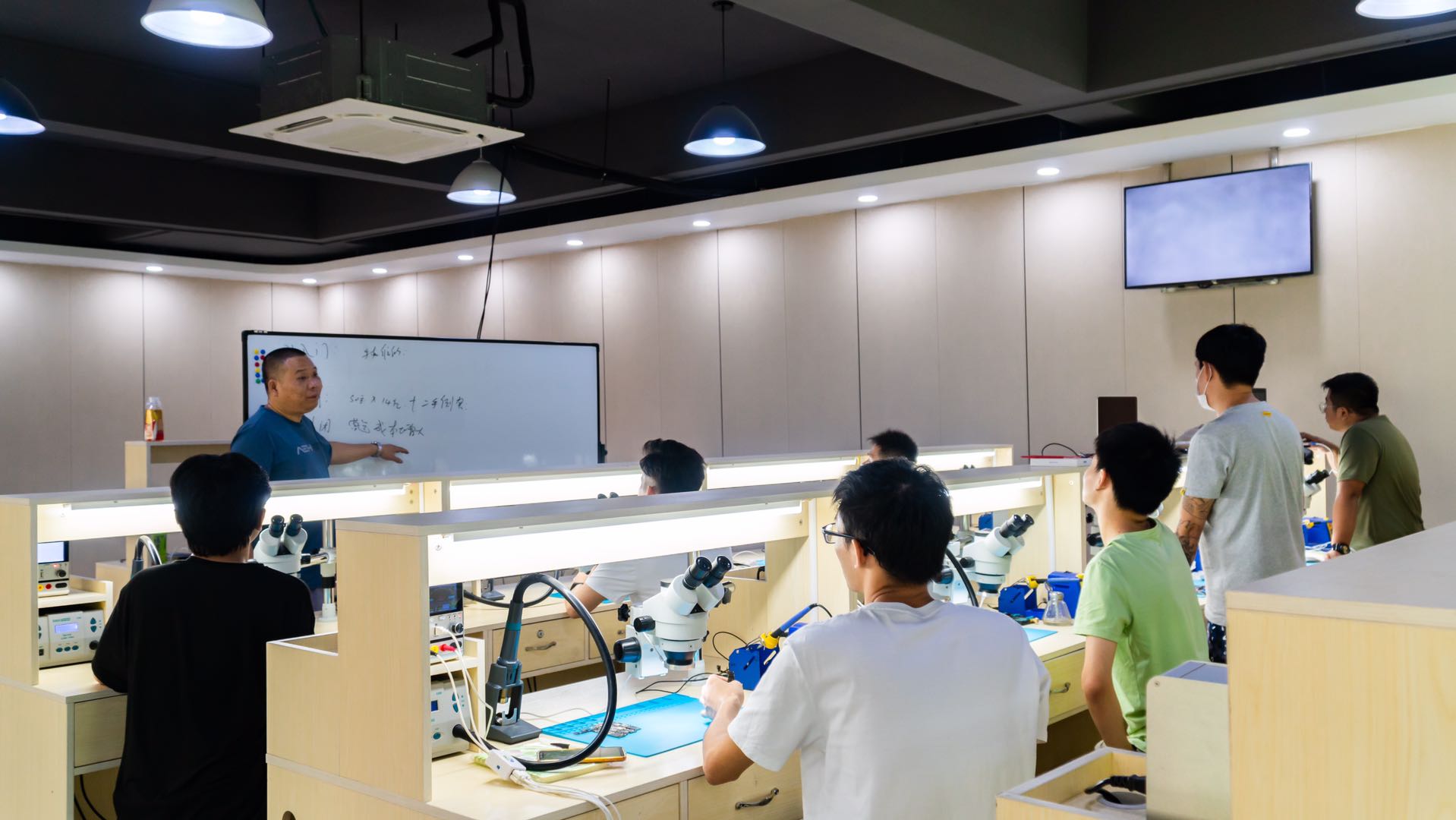 广东高端手机维修学习培训班,广东手机维修培训学校