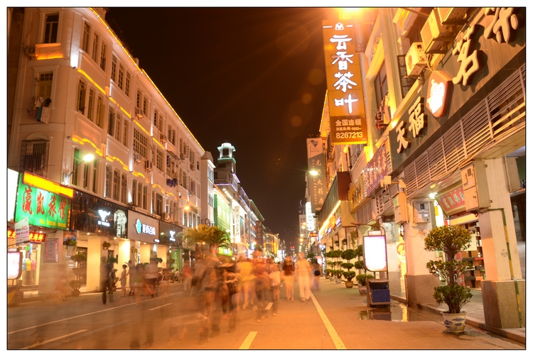 厦门中山路，多次改造升级，为何仍被吐槽失去特色，本地人很少去