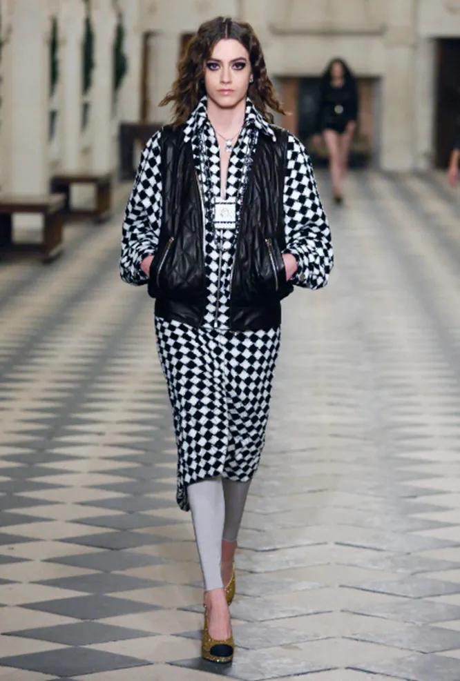 今年为啥流行棋盘格,棋盘格现在还流行吗