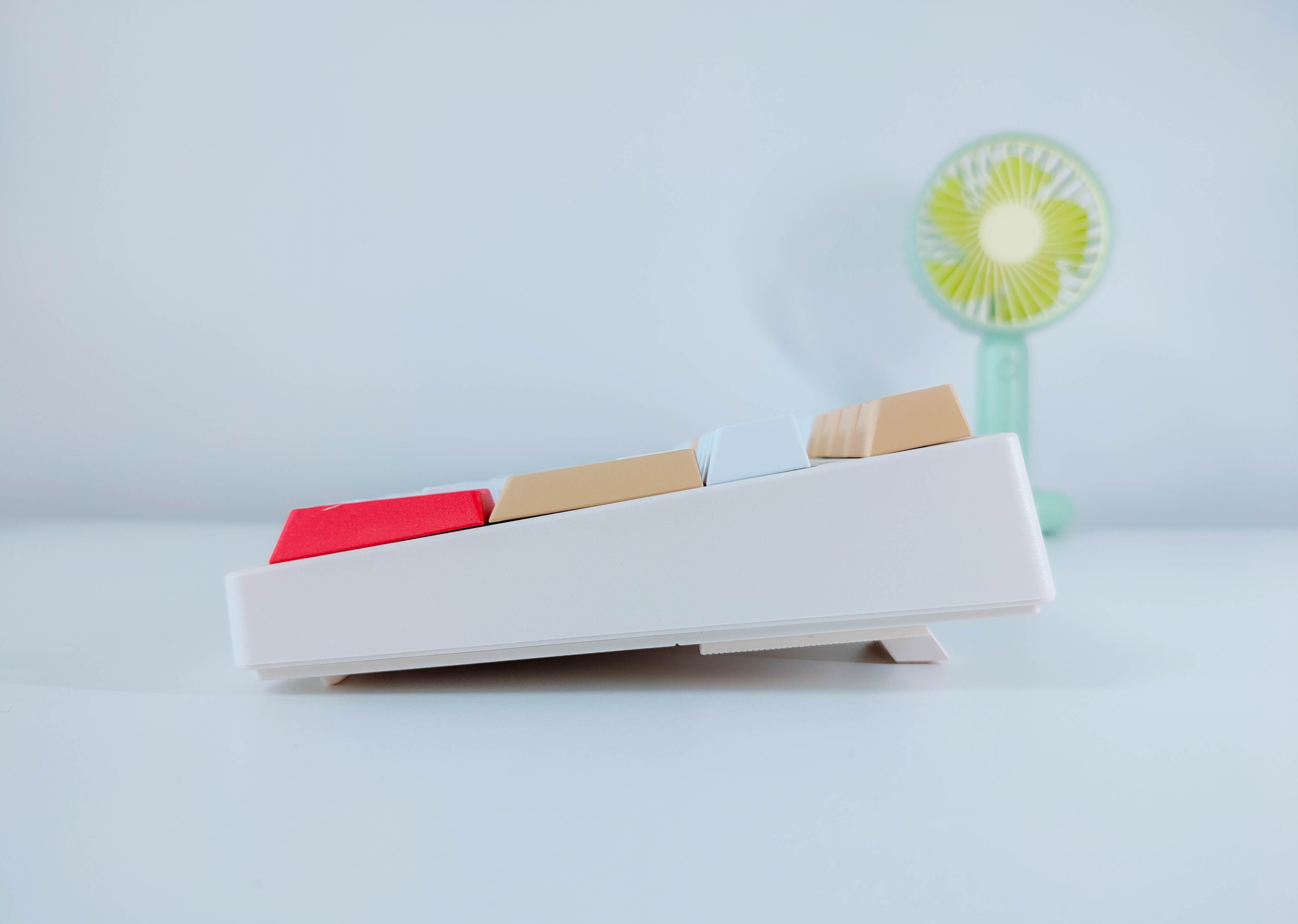 阴阳师八岐大蛇机械键盘,阴阳师八岐大蛇联名机械键盘