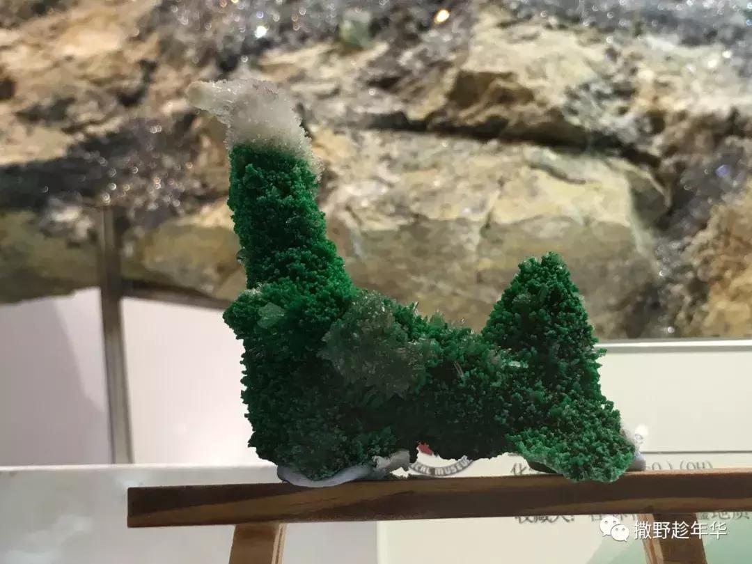 地壳深处的彩虹与少女心