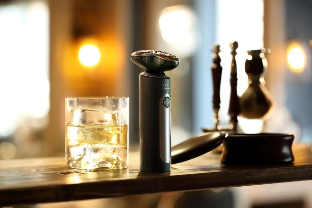 4合一电动理发剃须刀修剪器,四合一刮胡刀剃须刀