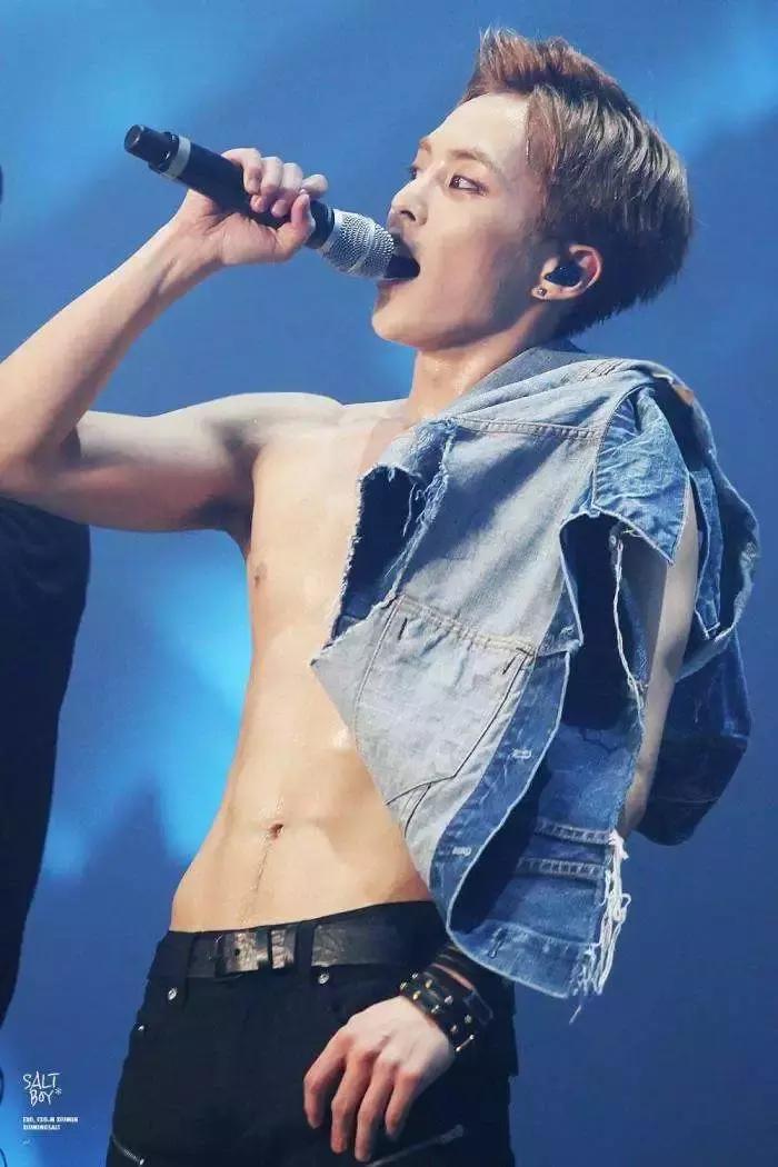 岁月是一把杀猪刀毁了我的容颜,岁月是把杀猪刀对有些人来说没用