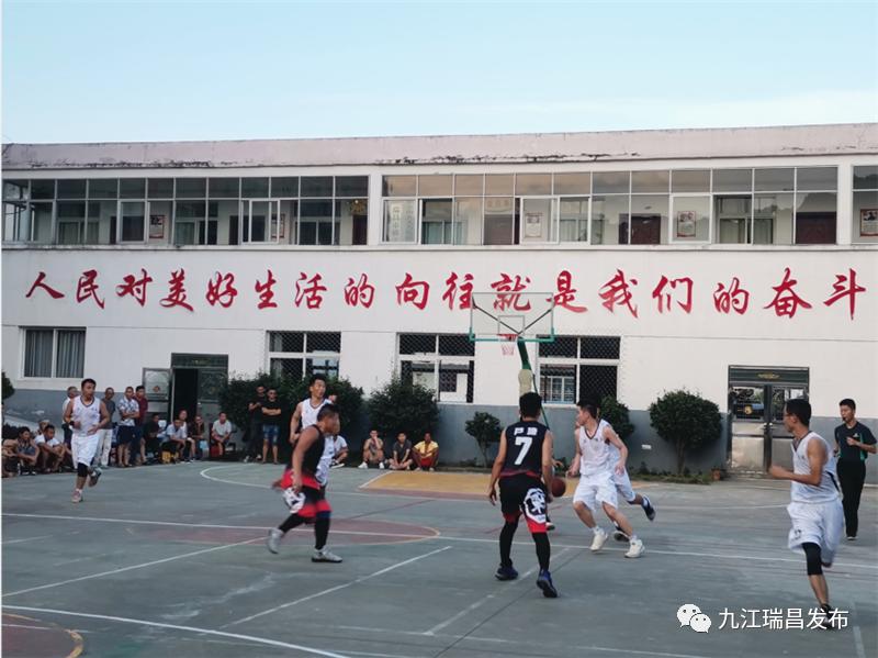 各乡镇篮球比赛,全省最火爆乡镇篮球比赛