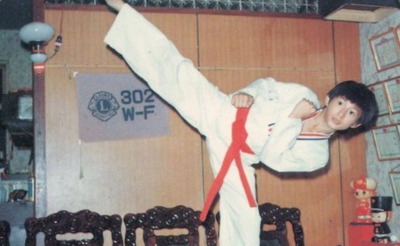 7位运动员出身的港台明星，2人参加过奥运，1人靠奖金还债