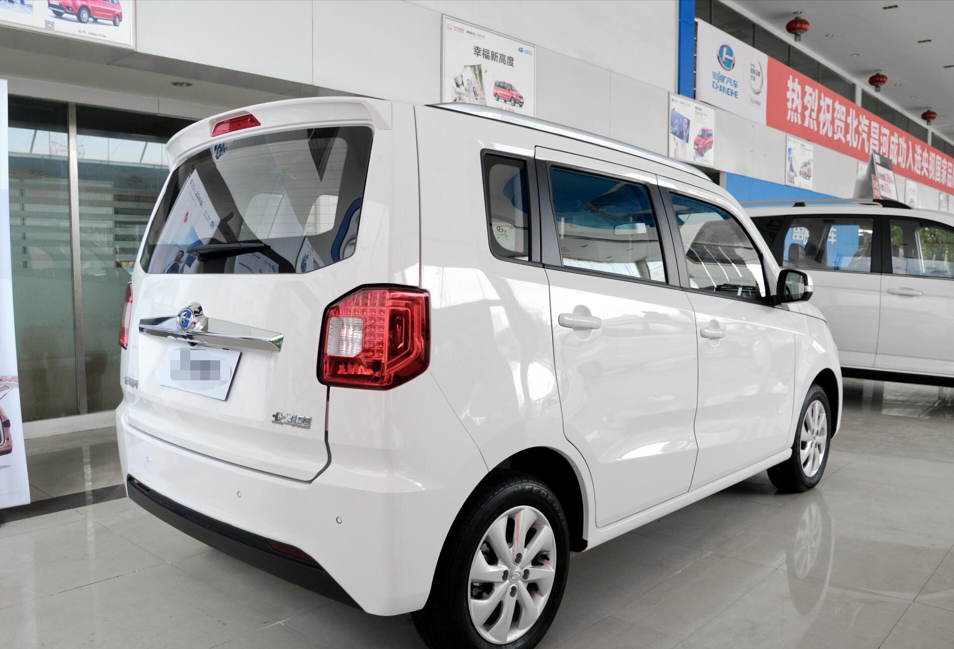 全新北斗星配置及价格,铃木北斗星和飞度哪个省油