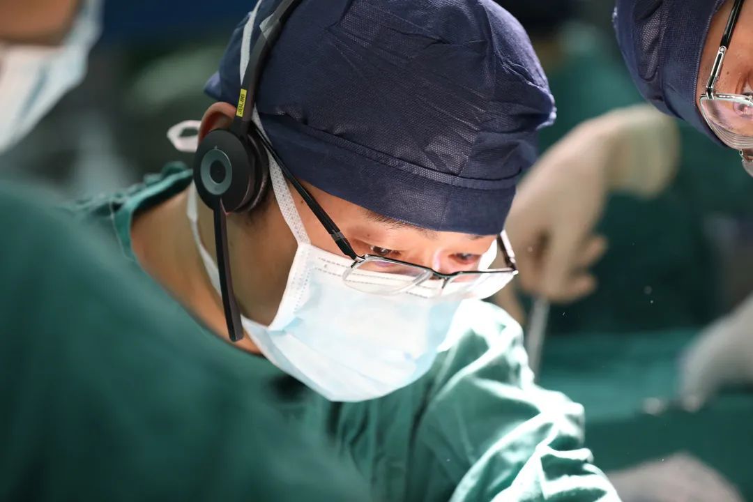 海安中学1997届校友储开建：我与吴孟超院士的不解之缘