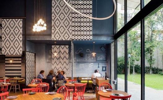 梅西c罗最近事业,c罗晒新造型梅西剃了胡子