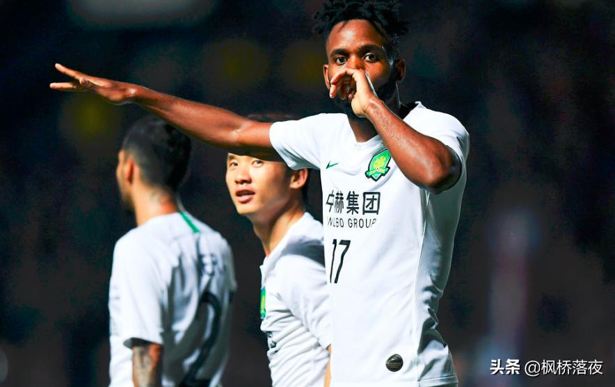 国足有没有能比肩c罗的人,比c罗更有影响力的足球人员