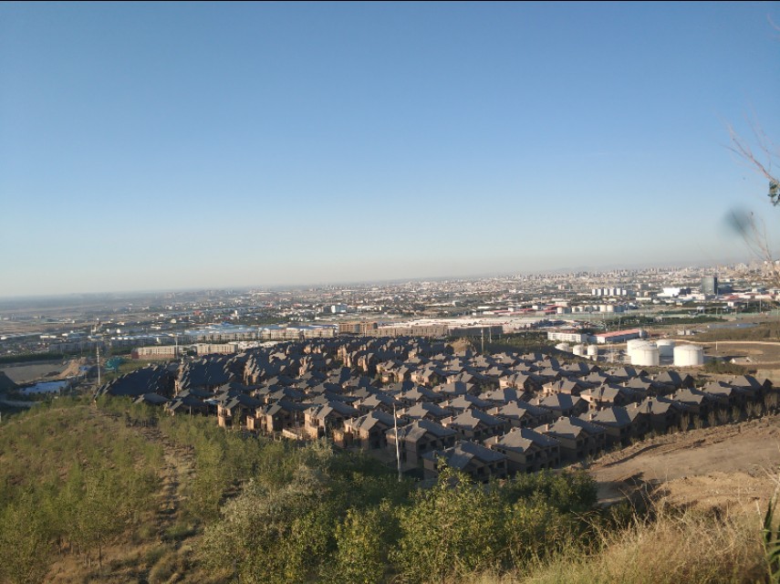 住在乌鲁木齐大山脚下的十个大型小区全在这里！有你家吗？