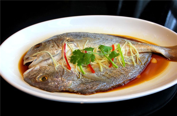 冷冻的海鱼可以清蒸吗,冷冻的海鱼如何煮好吃