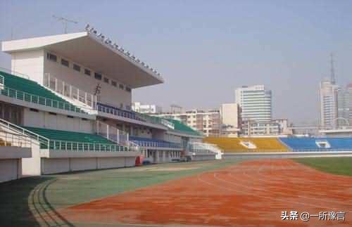 洛阳市体育中心羽毛球馆开放吗,洛阳市体育中心体育场入口