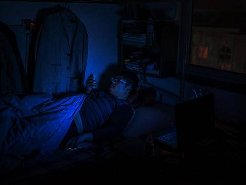 爱德华医生护眼灯央视曝光,爱德华医生护眼灯视频