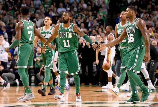 天才后卫凯里欧文,欧文与库里到底谁更强