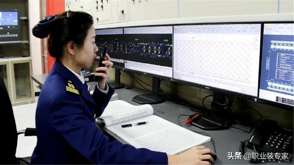 地铁上的制服,太原地铁制服