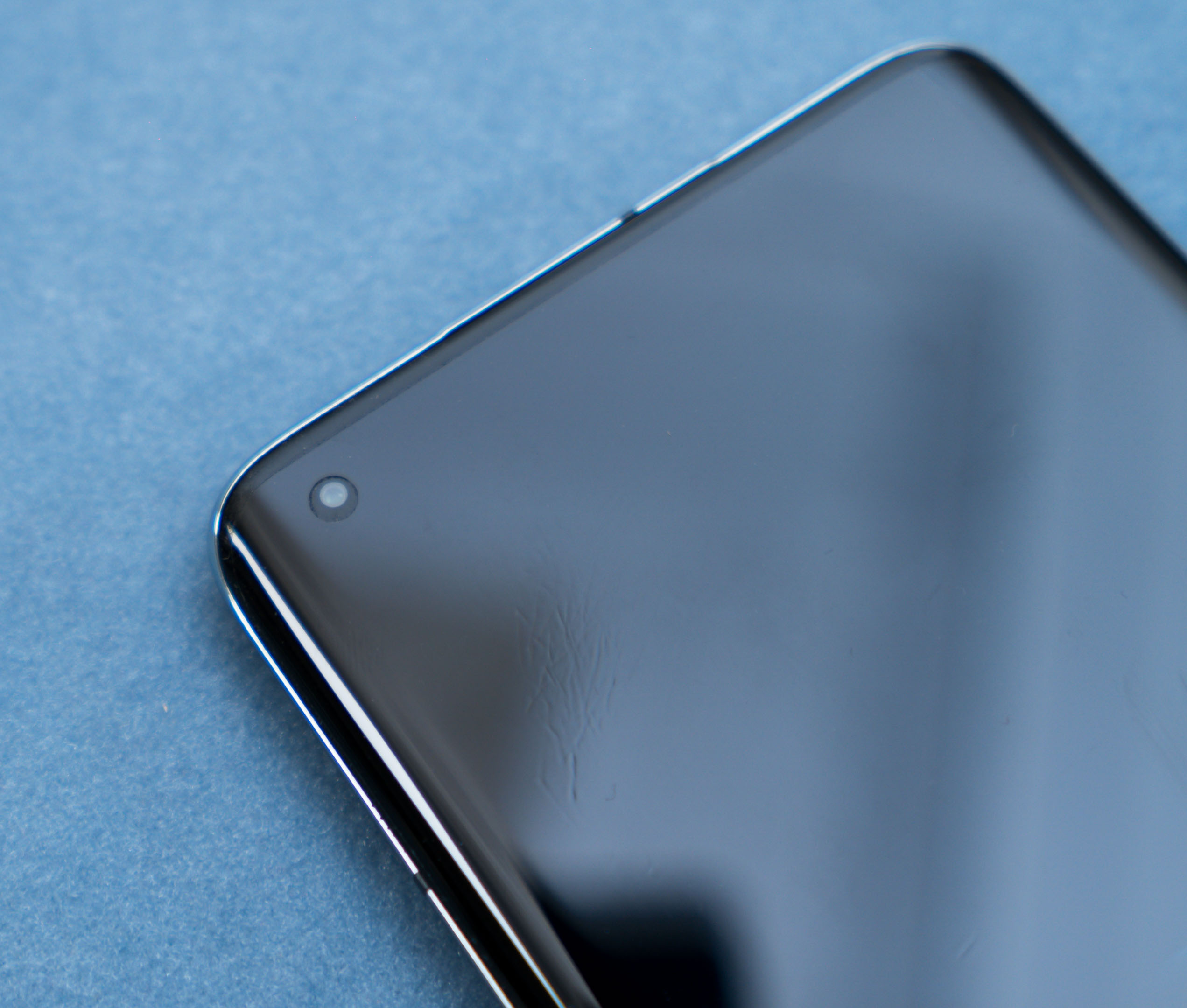 自己贴手机钢化贴膜的方法,钢化玻璃手机贴膜教程