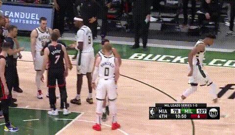 掘了！利指导7分钟连砍22分都输，表坏了谁顶得住