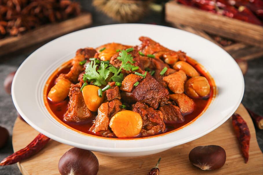 炖鸡肉时切记不要直接炖,鸡肉不用焯水怎么炖好吃又嫩呢