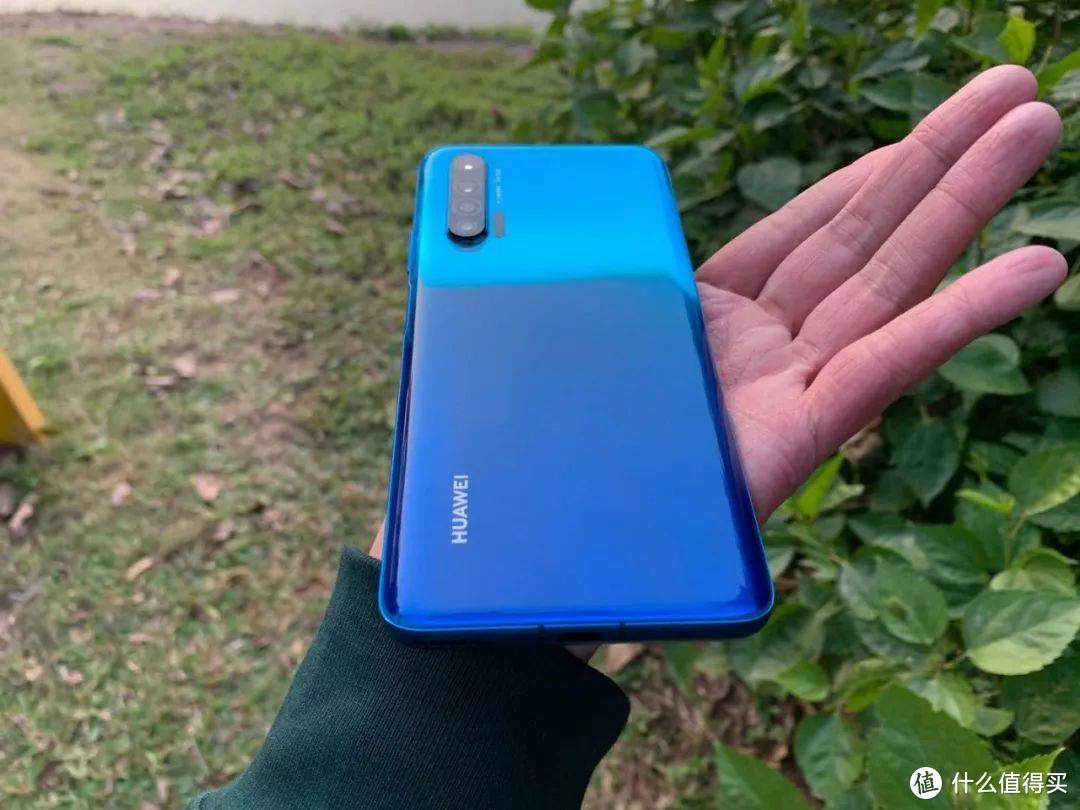 618之后，闲鱼最香的千元鸿蒙手机：华为NOVA64G