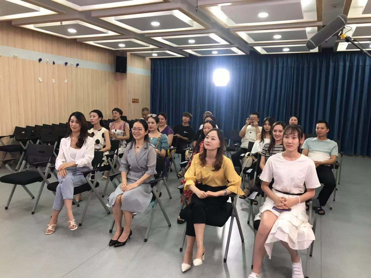 儿童励志电影小戏骨之《我们的童年时光》圆满杀青