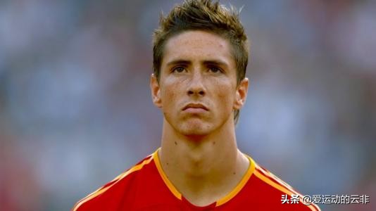泪目球星,2018没退役的足球传奇巨星有哪些
