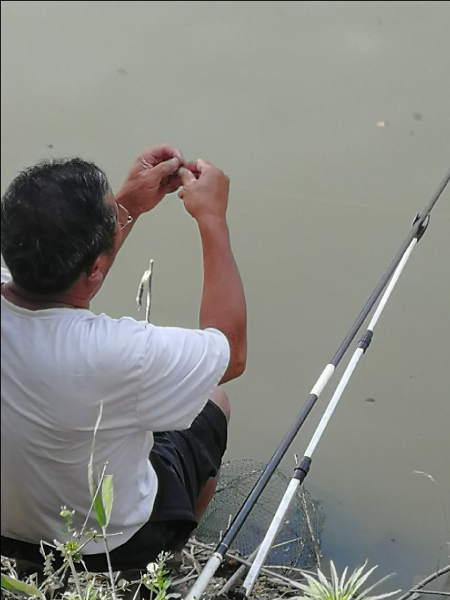 走水严重滑铅钓法野钓视频,钓鱼走水钓底跑铅要多重才合适