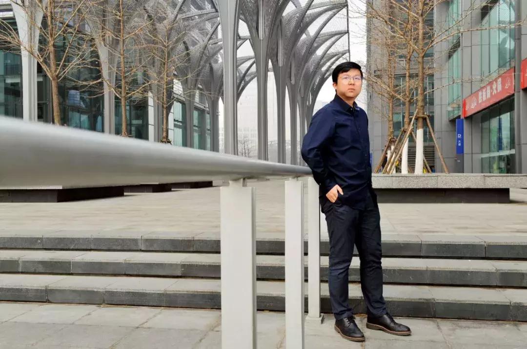 快手超频:沉默的铁岭理工男程一笑决定走出舒适区