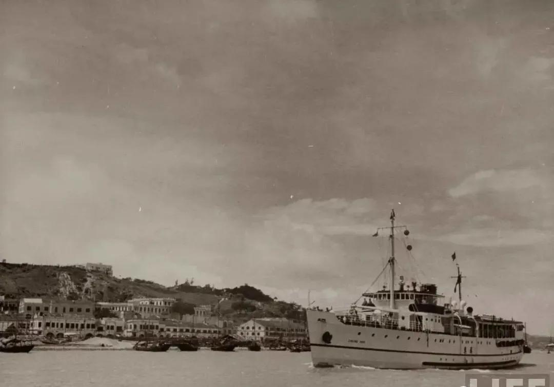 镇江舰简介,镇江舰