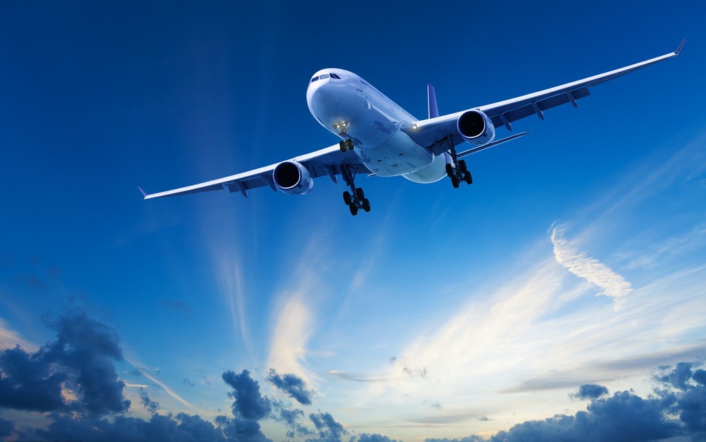 为什么牛奶和水不能带上飞机,飞机上可以带牛奶矿泉水吗