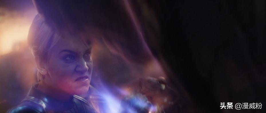 复联4惊奇队长能单挑灭霸吗,复联四惊奇队长和灭霸谁厉害