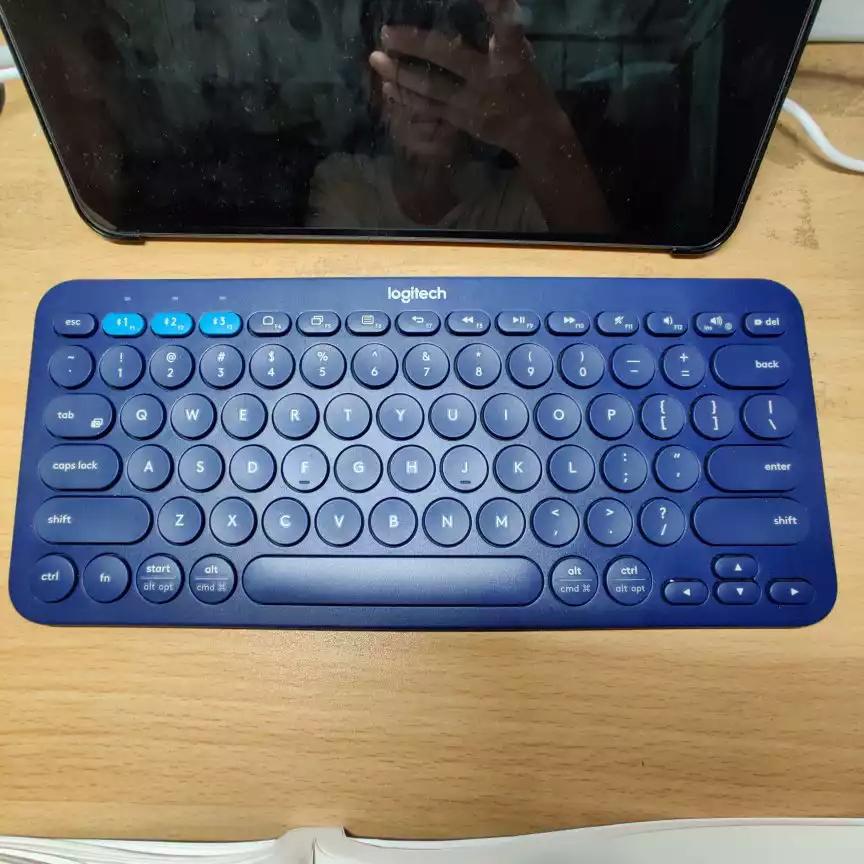 罗技k380对比安克slimkeyboard,罗技k380蓝牙微软平板可以用吗