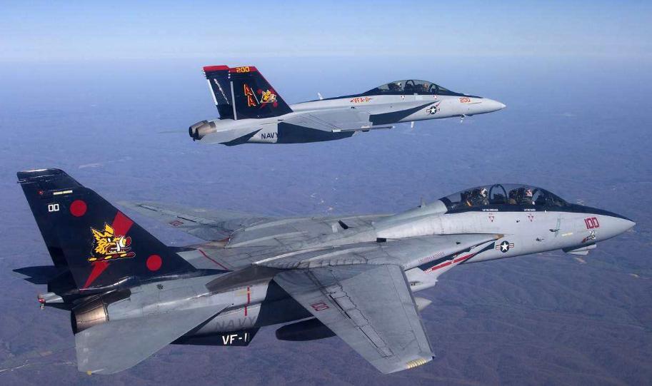 f-4重型舰载战斗机,f-14战斗机模型会飞的