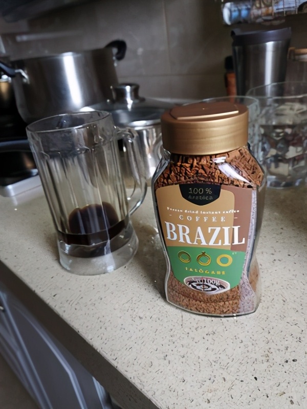 星巴克瑞幸速溶咖啡,日本星巴克热抹茶拿铁