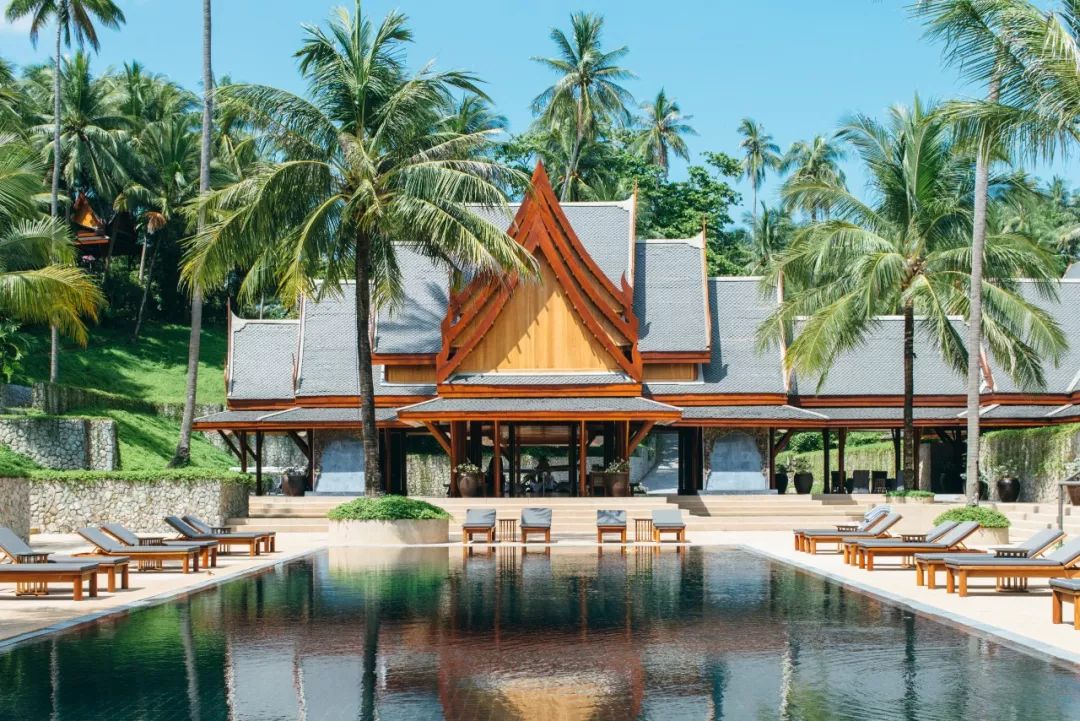 一晚80000，历时10年，耗资33亿的上海安缦，...