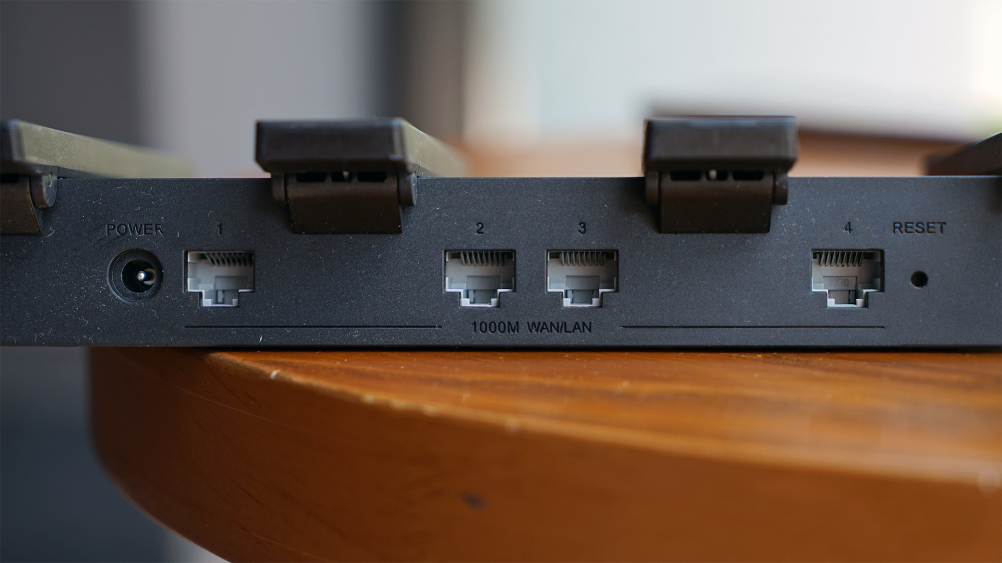 华为路由器ax3pro深度测评,华为路由器ax3pro优点和缺点